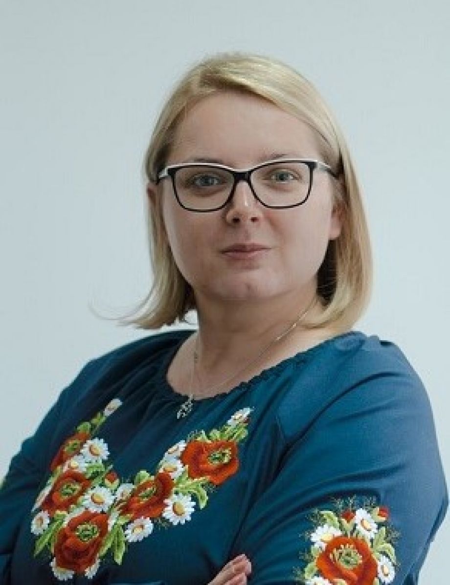 <img src="martyna_piwowarczyk.jpg" alt="simio polska martyna piwowarczyk" />